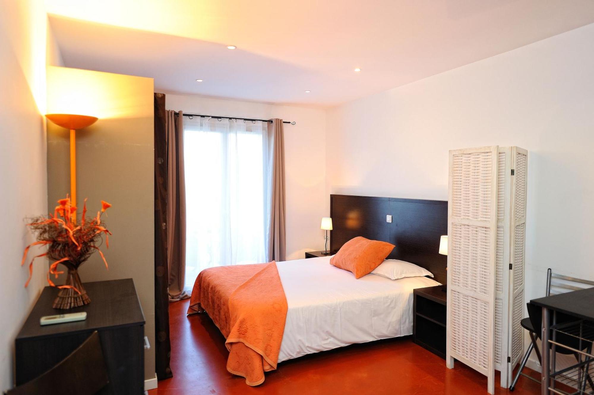 Appartement Du Tourisme Zonza Ruang foto
