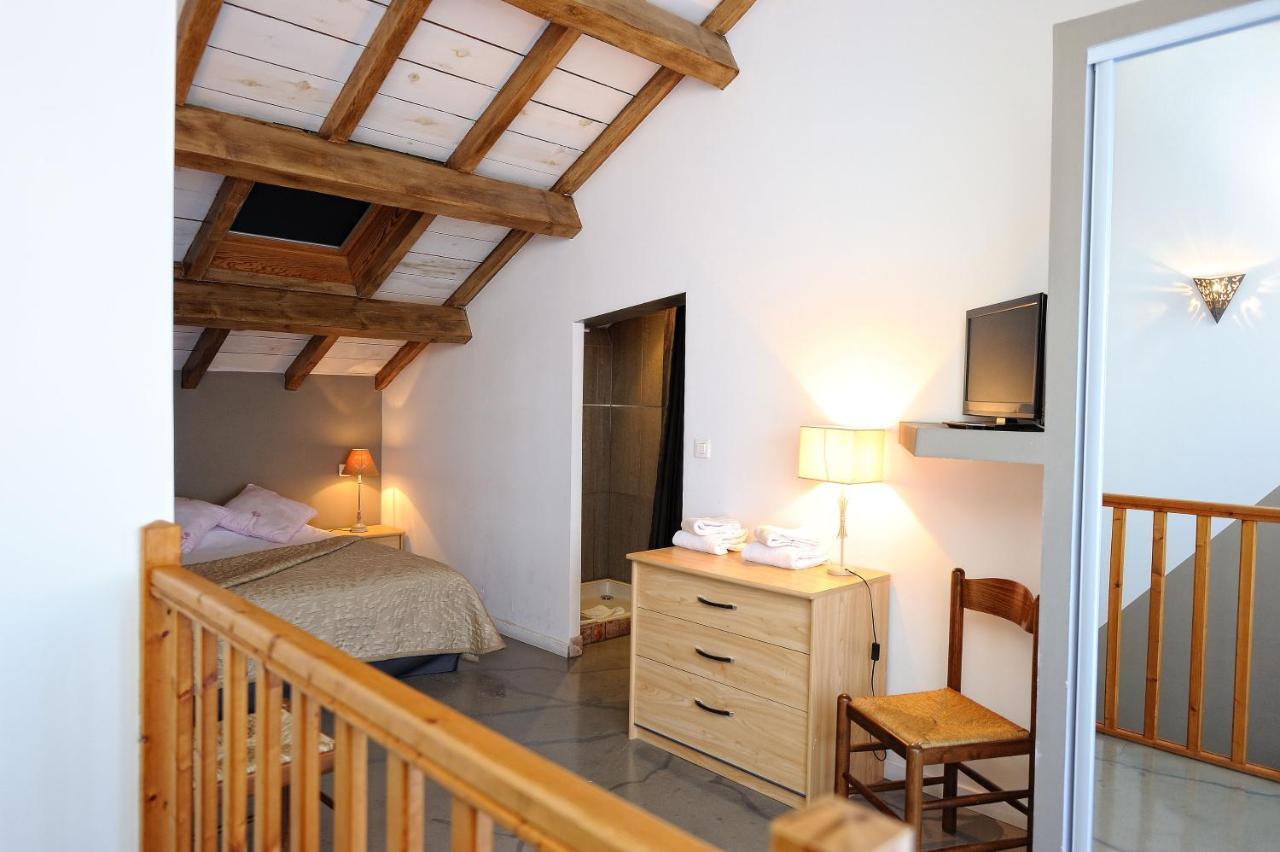 Appartement Du Tourisme Zonza Bagian luar foto